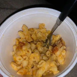 HAIR IN THE MAC &amp; CHEESE
