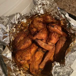 Hot garlic wings