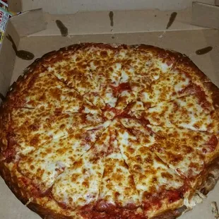 Regular pizza with pepperoni and extra cheese
