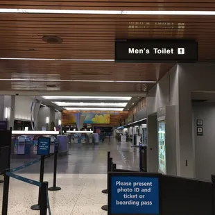 First interisland flight of the morning. No need to arrive 2 hours early