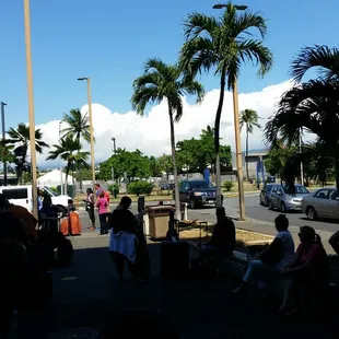 Waiting about 15 min so far.....speedi?...hum...