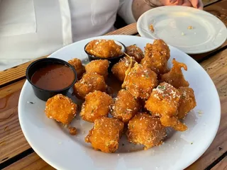 The Boat House Bar & Grill