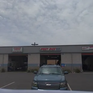 Fast and professional smog check @ Speedy Smog