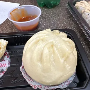 Pork Bao with Sirrachia sauce