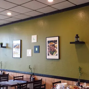 sushi and sashimi, interior