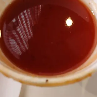 Red vinegar barbecue sauce, scrumptious.