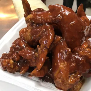 House BBQ dipped whole wings!!! Only at Speedy&apos;s Grub Shack