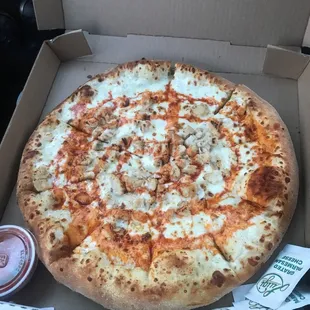 Buffalo chicken pizza