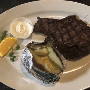 10 oz Ribeye ($18) (Well done) &amp; Baked Potato: Perfect Steak, Great Potato