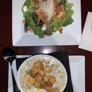Cup of Soup (clam chowder) Garden Salad