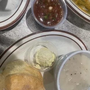 Biscuit and Gravy