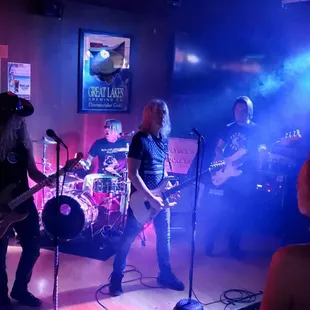 Billy Morris and the Sunset Strip preforming