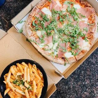 Pizza con Prosciutto e Rucola