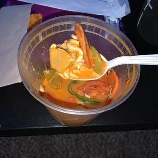 C4. Yellow Curry (Spicy)