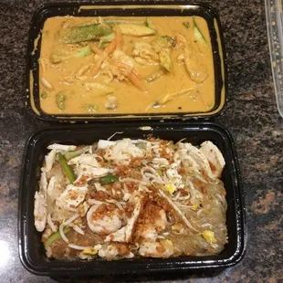 Curry and regular pad thai