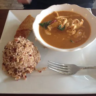 Panang curry, brown rice, egg roll!