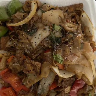 3. Drunken Noodles