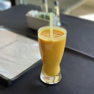 Mango lassi