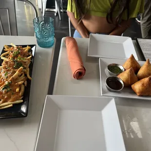 Curry Fries &amp; Samosa (2 orders)