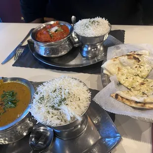 Chicken Madras Curry, Dal Makhani, Garlic Naan