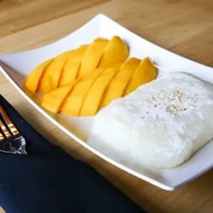 Mango Sticky Rice (Seasonal)