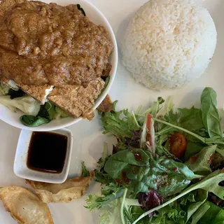 Golden Nut Lunch Box