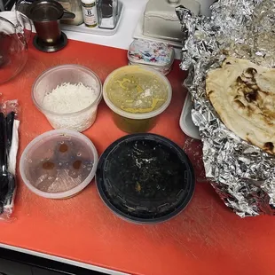 Palak Aur Kajoor Ki Chat