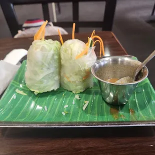 Shrimp spring rolls (you can shrimp and/or chicken OR tofu)