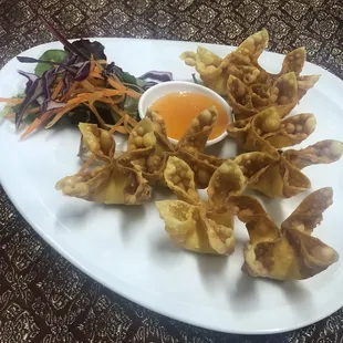 Crab Rangoon (8pc)