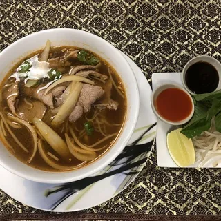 Pho Noodle Soup Bowl