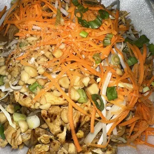 Pad Thai Dinner was not good. Didn&apos;t like the flavor. Extremely dry. Had to pour sauce from wings on it to make this edible.