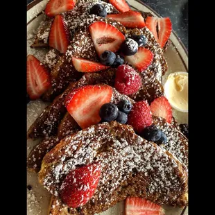 French Toast with Fresh Fruit