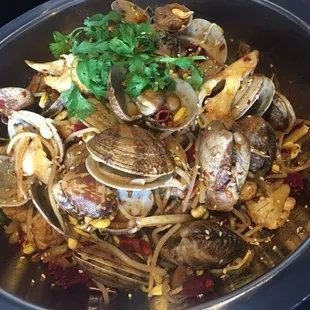Griddle Clam Iron Pot