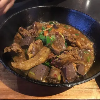 Wok Fried Duck and Duck Blood with House Special Bean Sauce