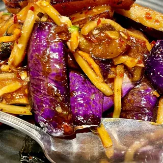 84. Eggplant with Fresh Garlic and Basil