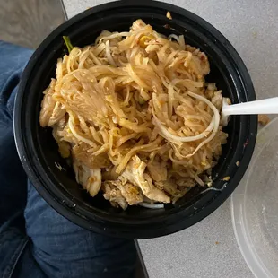 a bowl of noodles