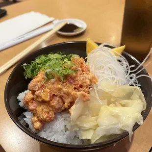 Spicy ahi bowl