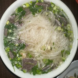 ramen and noodles, food