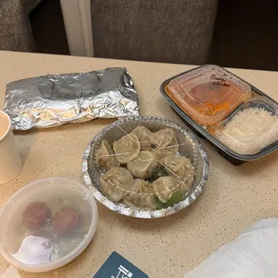 Steam Momo Gulab Jamun Butter Chicken Naan Basket (Choice of 3 Different naan)