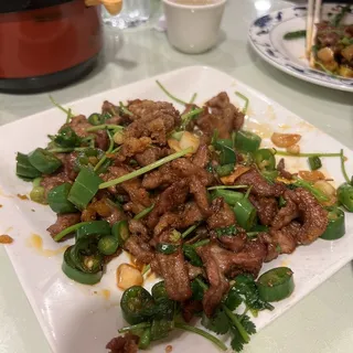 Lamb with Chopped Hot Chili Pepper