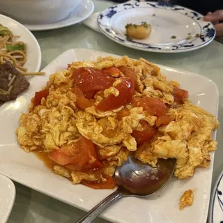 Fried Egg with Tomato