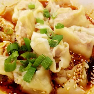 Wonton Tossed with Chili Sauce