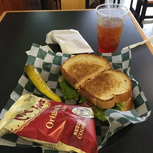 Buffalo Chicken Sandwich.   Gotta admit; the name of the place is &quot;Spicey Green Gourmet&quot;...