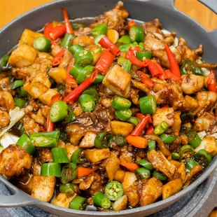 food, chicken wings and fried chicken