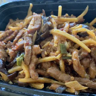 Shredded Pork in Garlic Sauce