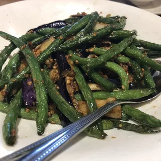 String Beans with Eggplant