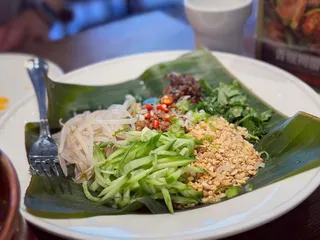 留湘小聚 Rowland  Ping‘s Bistro Together