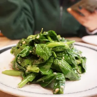 63. Garlic Pea Sprouts