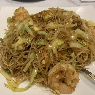 Stir-Fried Singapore Noodle