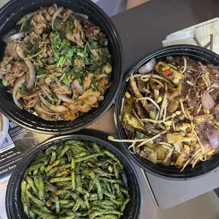 Dry Cooked Garlic String Beans